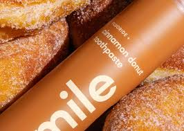 A fresh smile with Cinnamon toothpaste or Natural toothpaste